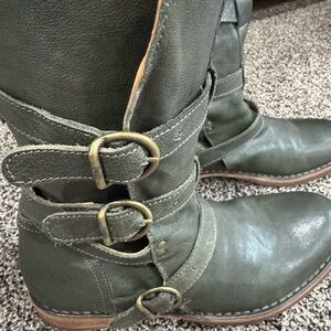 Fiorentini + Baker Rustic Leather Accent